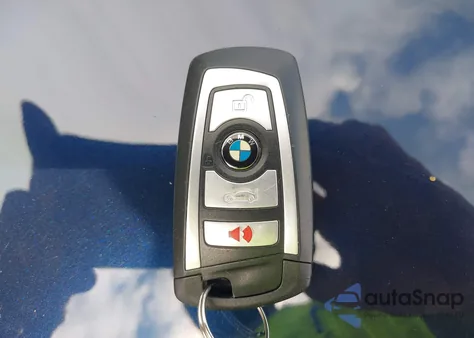 2015 BMW 335I Gran Turismo xDrive z USA, uszkodzony, nr VIN WBA3X9C50FD868938